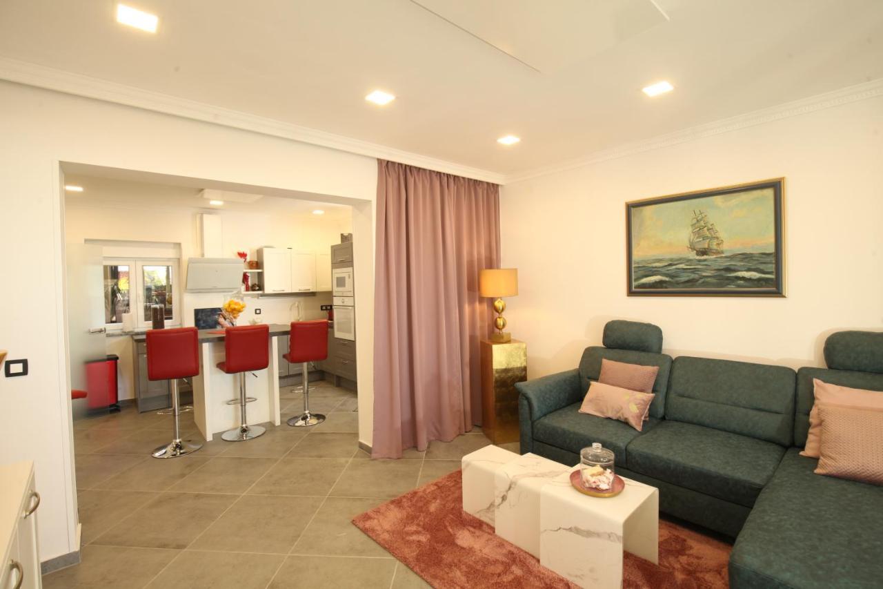 Luxurious Seaview Apartment Šibenik Exterior foto